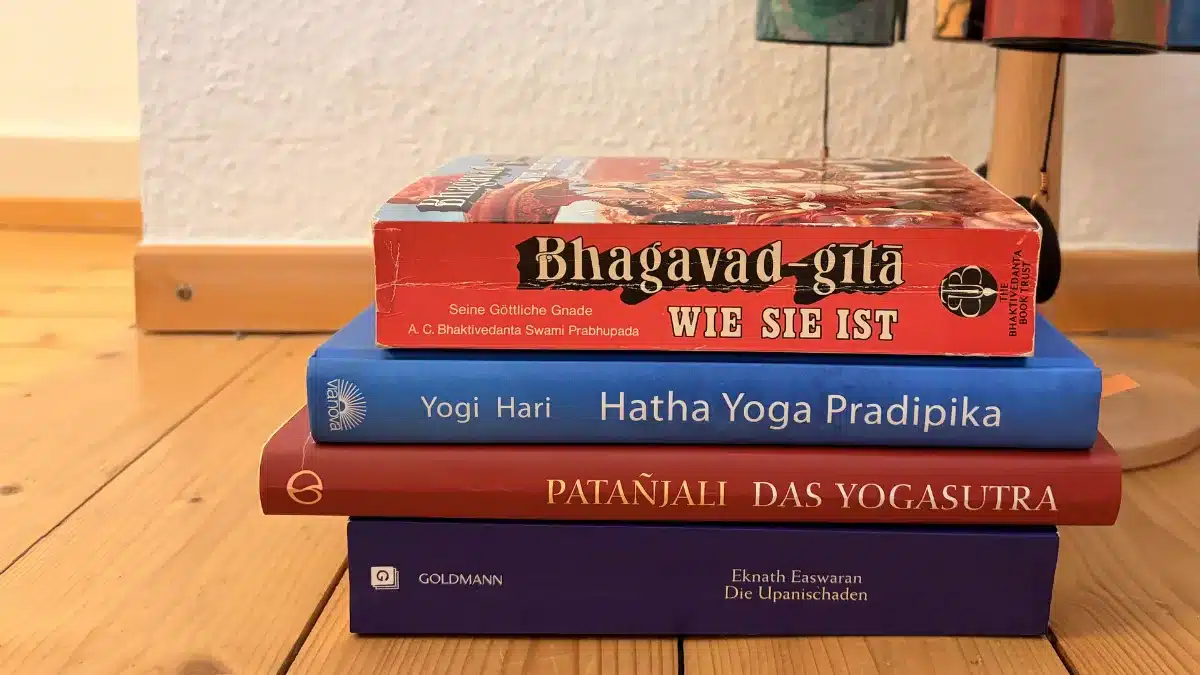 Die 10 Dimensionen einer vergleichenden Yoga-Philosophie