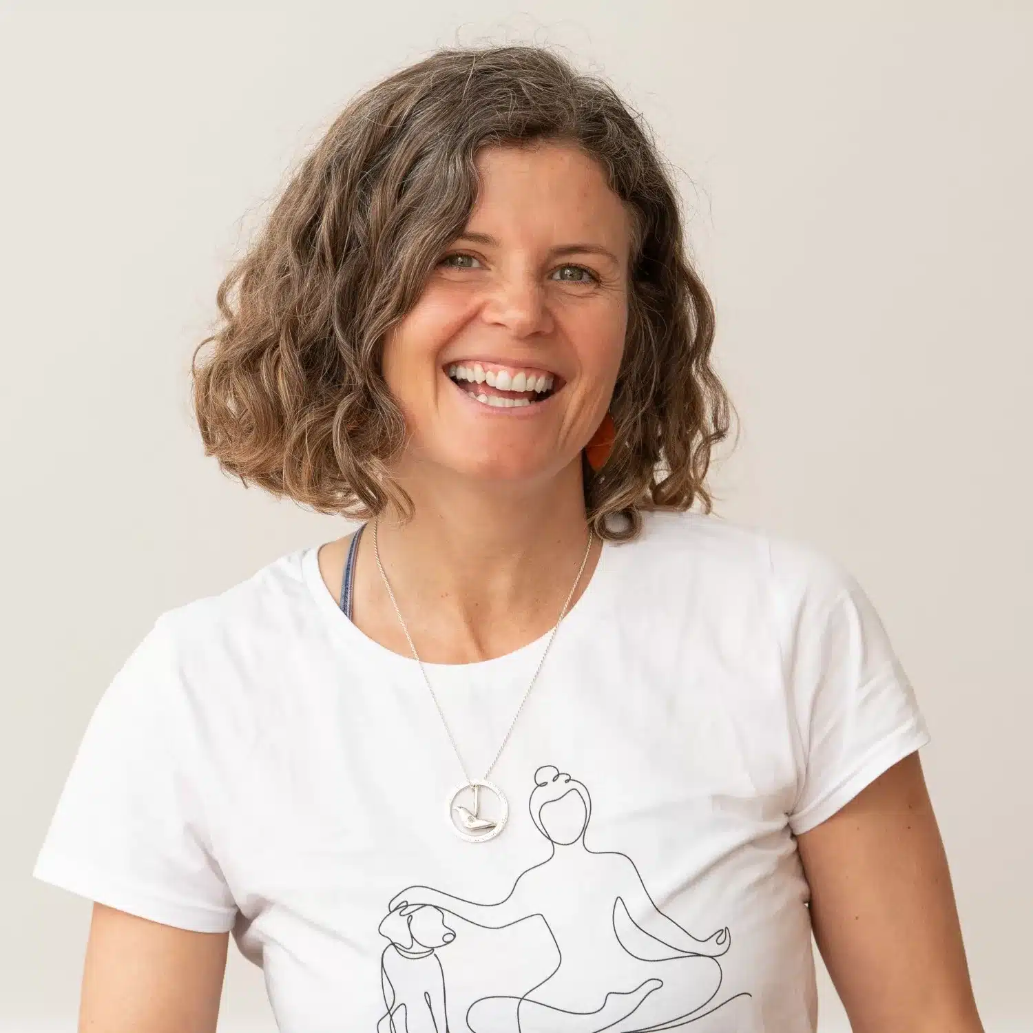 profilbild-helen-say-yoga-karlsruhe-be-yogi-team