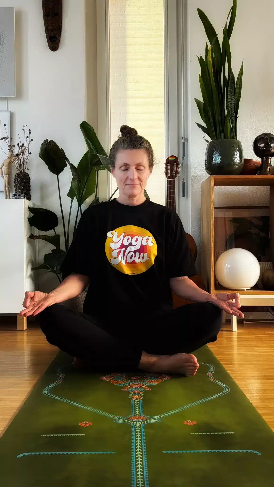 anna-yogaplatz-lehrer-Yoga-zu-Hause-be-yogi-yoga-ayurveda-karlsruhe-yoga-studio